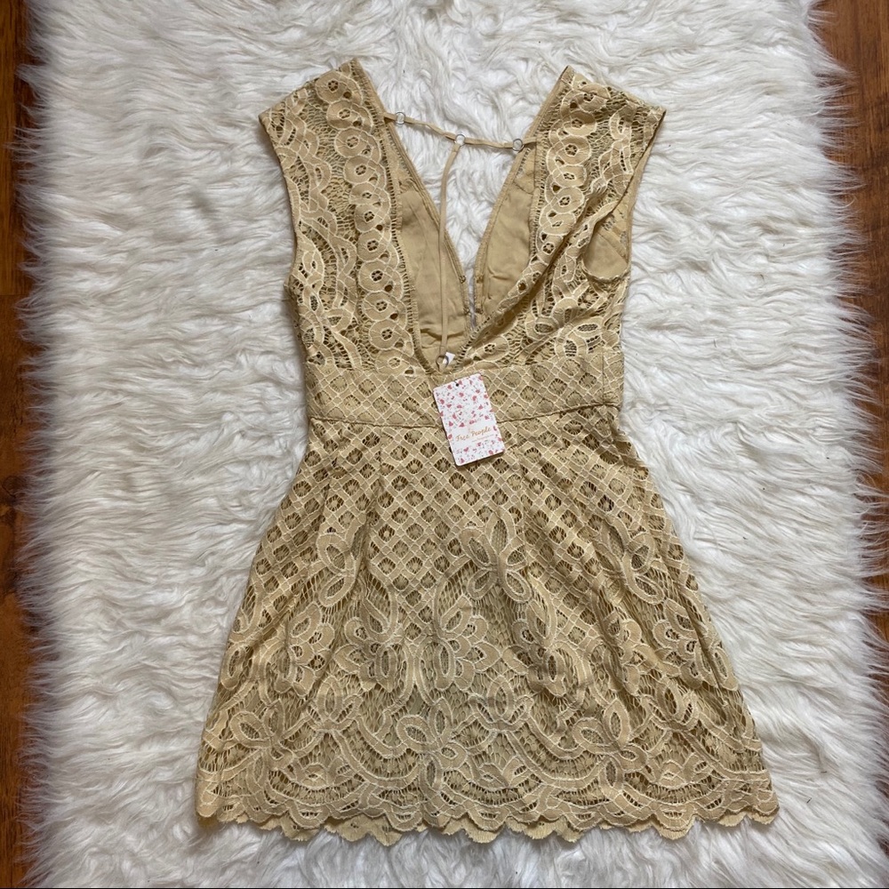 π₯SOLDπ₯ Free People One Million Lovers Mini Dress Cream 2 - Picture 10 of 16